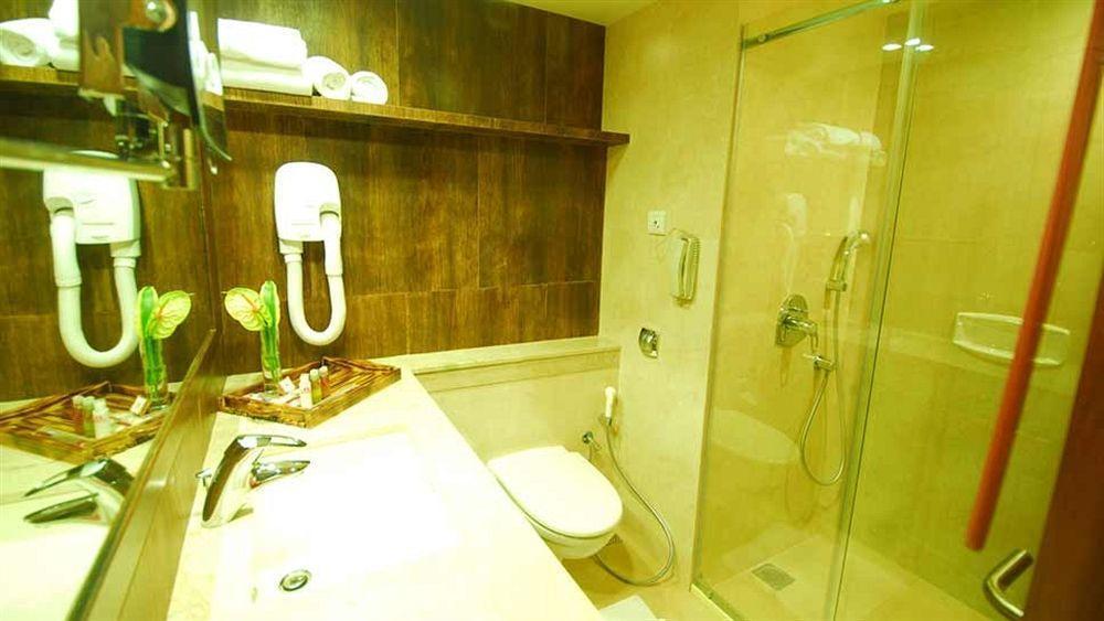 Sai Palace Hotel Bombaj Zewnętrze zdjęcie